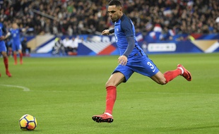 Layvin Kurzawa lors de France-pays de Galles, le 10 novembre 2017 au Stade de France.