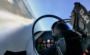 Strasbourg, le 19 novembre: Simulateur avion de chasse