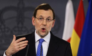Il "est probable" que l'Espagne doive décider de nouvelles coupes budgétaires même si elles devraient être moindres que celles de 2012, a annoncé mardi le chef du gouvernement Mariano Rajoy, qui n'a pas écarté non plus de nouvelles hausses d'impôts.