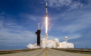SpaceX a procédé à un vol d'essai de sa capsule Crew Dragon le 19 janvier 2020.