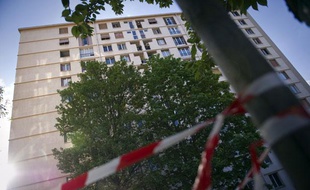 L'immeuble d'où un enfant de 3 ans est décédé après avoir chuté du 6e étage, le le 18 avril 2011 à Ivry-sur-Seine.