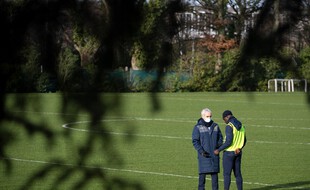 Jean-Kevin Augustin avec Raymond Domenech.
