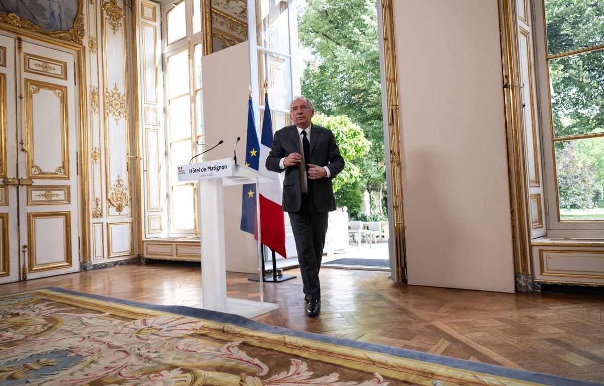 Si François Bayrou tombe, les socialistes sont « volontaires » pour Matignon