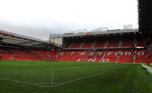 La Premier League, qui chapeaute le Championnat d'Angleterre de football, a annoncé mardi qu'elle laissait les clubs décider de l'éventuel hommage qu'ils souhaitaient rendre à Margaret Thatcher, décédée lundi à l'âge de 87 ans.