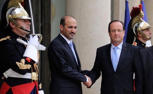Le président de la Coalition nationale syrienne, Ahmad Jarba, lors de sa rencontre avec Francois Hollande à l'Elysée le 24 juillet 2013.