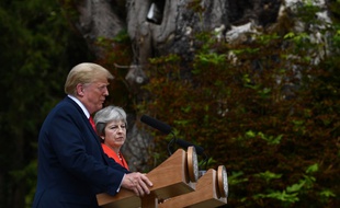 Donald Trump, en visite au Royaume-Uni, est revenu sur ses critiques vis-à-vis du plan de la Première ministre britannique à propos du Brexit.