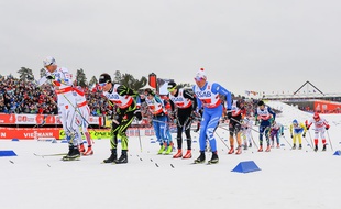 Les Français ont pris la troisième place du relais 4x10 km le 27 février 2015.