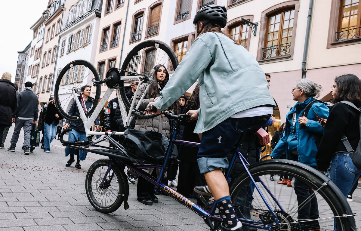 Faut-il obliger les cyclistes et les utilisateurs de trottinette à porter un casque ?