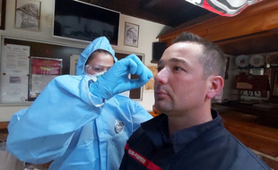 Dépistage du Covid-19 chez les pompiers de Cambrai.