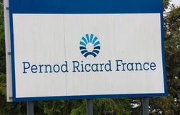 Un plan social frappe Pernod Ricard en pleine crise du marché des spiritueu…