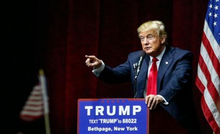 Donald Trump lors d'une rassemblement électoral à Bethpage, Long Island, New York le 6 avril 2016