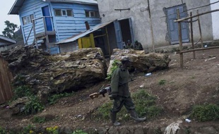 Les mutins du M23, dont des bases ont été visées la veille par des tirs d'hélicoptères de l'armée congolaise et de l'ONU dans l'est de la République démocratique du Congo, ont menacé vendredi de reprendre des villes qu'ils avaient quittées.