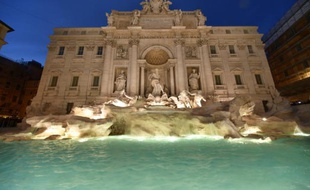 La fontaine de Trevi, le 3 novembre 2015, à Rome