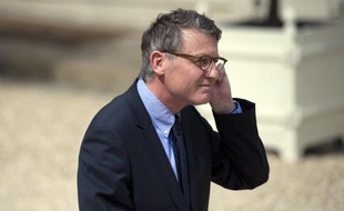 "Serions-nous plus libres sans l'Etat ?" Des responsables politiques ont planché sur ce sujet de philosophie du bac 2012, auquel ils répondent tous "non, mais", en glissant leurs nuances partisanes et leurs références à l'actualité.