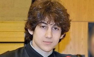 Djokhar Tsarnaev, accusé d'avoir commis le double attentat de Boston le 15 avril 2013, sur une photo prise le jour de la remise des diplômes, à une date indéterminée.