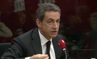 Paris, le 24 mars 2015. Nicolas Sarkozy réagit aux résultats du premier tour des départementales au micro de RTL.
