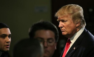 Le candidat des primaires républicaines Donald Trump à Milwaukee dans le Wisconsin le 10 novembre 2015