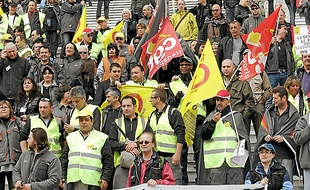 Manifestation des employés
de Sernam, en avril 2012.