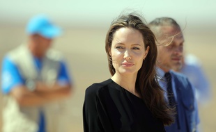 Angelina Jolie dans un camp de réfugiés syriens en Jordanie, le 9 septembre 2016.