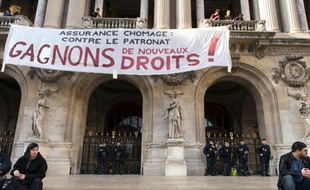 Manifestation des intermittents du spectacle devant l'Opéra Garnier le 20 mars 2014 à Paris