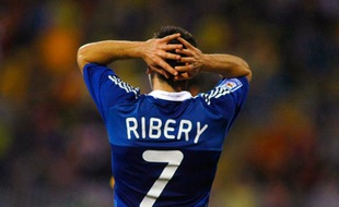 Le footballeur de l'équipe de France, Franck Ribéry, lors du match contre la Roumanie, le 11 octobre 2008 à Constanta.