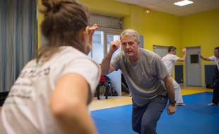 Gilles en plein exercice de capoeira.