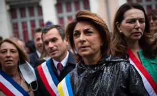 Martine Vassa lors de la campagne pour les municipales, avec notamment l'un de ses colistiers, Julien Ravier