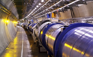 Le grand collisionneur de hadrons, au Cern.