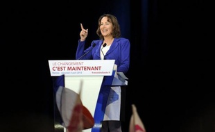 Ségolène Royal (PS) a jugé mercredi que Nicolas Sarkozy avait "raté un tournant historique majeur" lors de la crise en 2008 en n'exigeant pas que l'Etat entre au capital des banques en contrepartie de son soutien au secteur, et plaidé pour une nationalisation "partielle" si un tel scénario se reproduisait.
