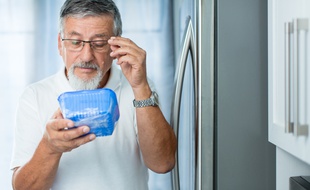 Les confusions sur les dates de consommation entraînent un énorme gaspillage financier et alimentaire.