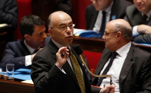 Le ministre de l'Intérieur, Bernard Cazeneuve à l'assemblée, le 19 novembre 2015