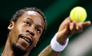 Gaël Monfils, lors du tournoi de Doha le 2 janvier 2013.