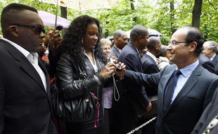 François Hollande, le 10 mai 2012 au Jardin du Luxembourg, pour la commémoration de l'abolition de l'esclavage.