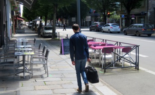 Les places de stationnement seront supprimées et les arbres abattus sur l'avenue Janvier.