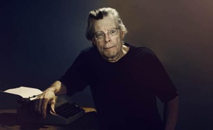 L'écrivain américain Stephen King, dans sa maison du Maine, le 15 septembre 2013.