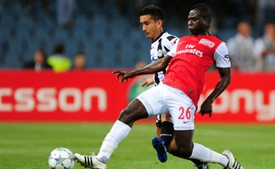 Le Ghanéen Emmanuel Frimpong sous le maillot d'Arsenal en 2011.