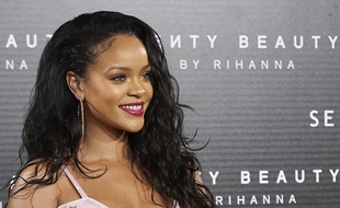 La chanteuse Rihanna