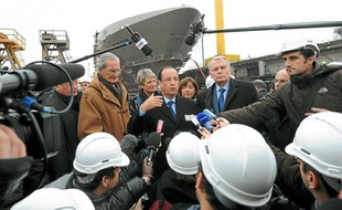 François Hollande s'est exprimé devant le paquebot libyen, dont la construction se poursuit.