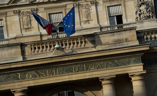 Façade du Conseil d'Etat sur la place du Palais Royal à Paris. (Illustration)