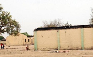 Photo d'archives de l'école de Chibok au Nigeria, le 21 avril 2014, où ont été enlevées plus d'une centaine de lycéennes par le groupe islamiste extrémiste Boko Haram le 14 avril