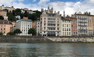 Vue du quartier du Vieux-Lyon, dans le 5e arrondissement de Lyon, en juin 2020.