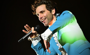 Le chanteur Mika en concert au PalaPartenope de Naples en février 2020