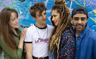 Margot (Allison Chassagne), Raoul (Jules Sagot), Dany (Manon Hazem) et Hassan (Bellamine Abdelmalek) sont les héros de « Hashtag Boomer ».