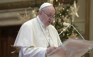 Le pape François.