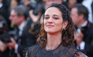 Asia Argento au Festival de Cannes, le 17 mai 2017.