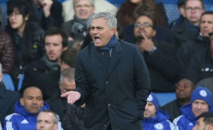 José Mourinho lors du match entre Chelsea et Norwich le 21 novembre 2015.