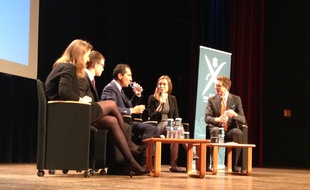 Patrick Drahi répond aux questions des élèves de l'Ecole Polytechnique, le 19 avril 2016.