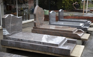 Illustration d'un cimetière.