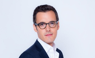 Adrien Borne a raconté avoir subi plusieurs agressions pédophiles lorsqu'il avait 13 ans.