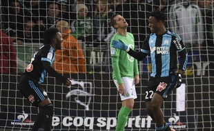 GK Nkoudou et Michy Batshuayi à Saint-Etienne le 22 novembre 2015